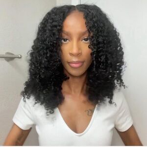 ISEE Hair glueless kinky curly wig